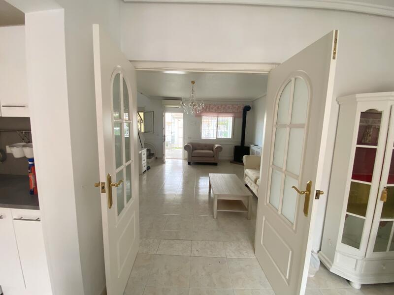 2 sovrum Radhus till salu