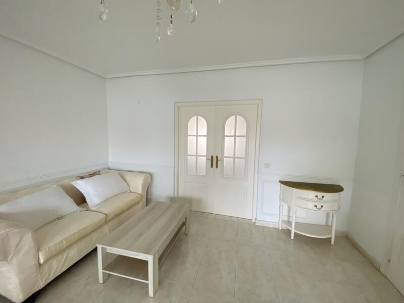 2 sovrum Radhus till salu