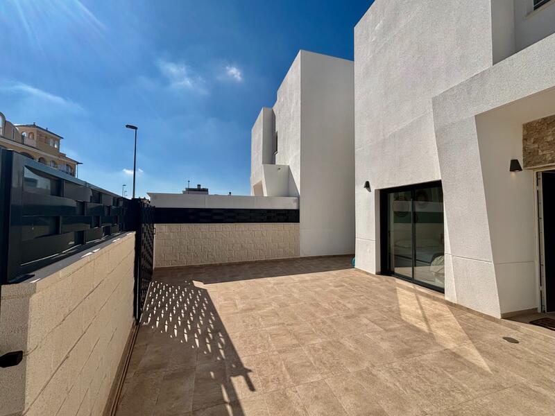 2 bedroom Villa for sale