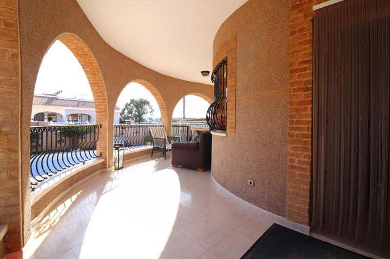 3 Schlafzimmer Villa zu verkaufen