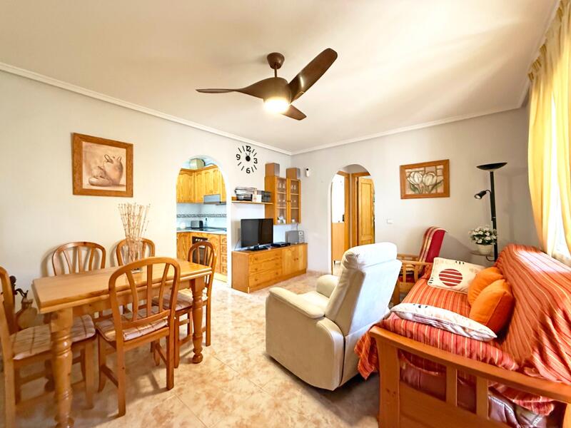 2 Cuarto Adosado en venta