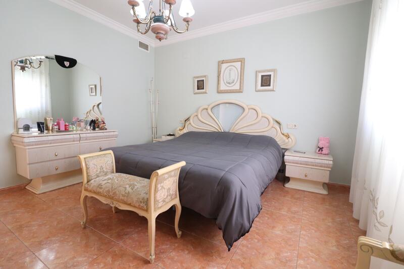 3 Cuarto Villa en venta