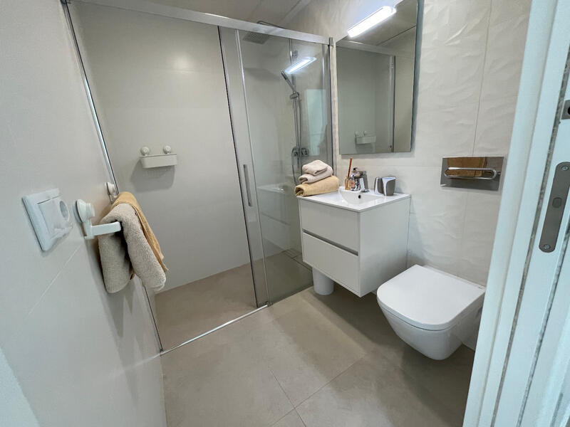 3 спальная комната вилла продается