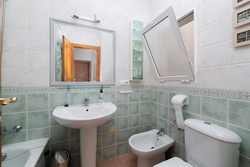 2 bedroom Townhouse for sale