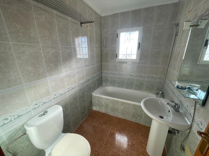 3 Cuarto Adosado en venta