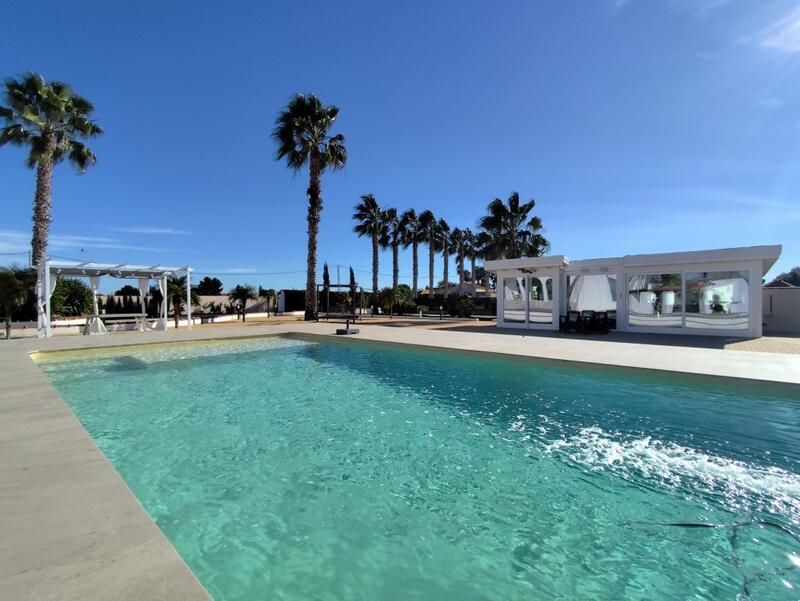 3 bedroom Villa for sale