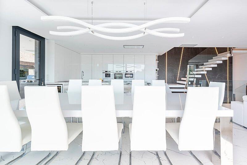 4 Schlafzimmer Villa zu verkaufen