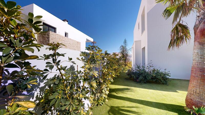 вилла продается в Polop, Alicante