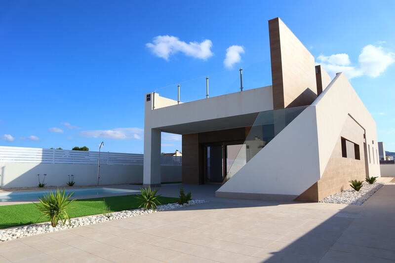 Villa en venta en Aspe, Alicante
