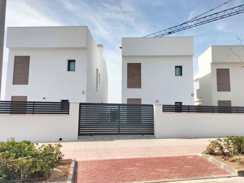 3 Cuarto Villa en venta
