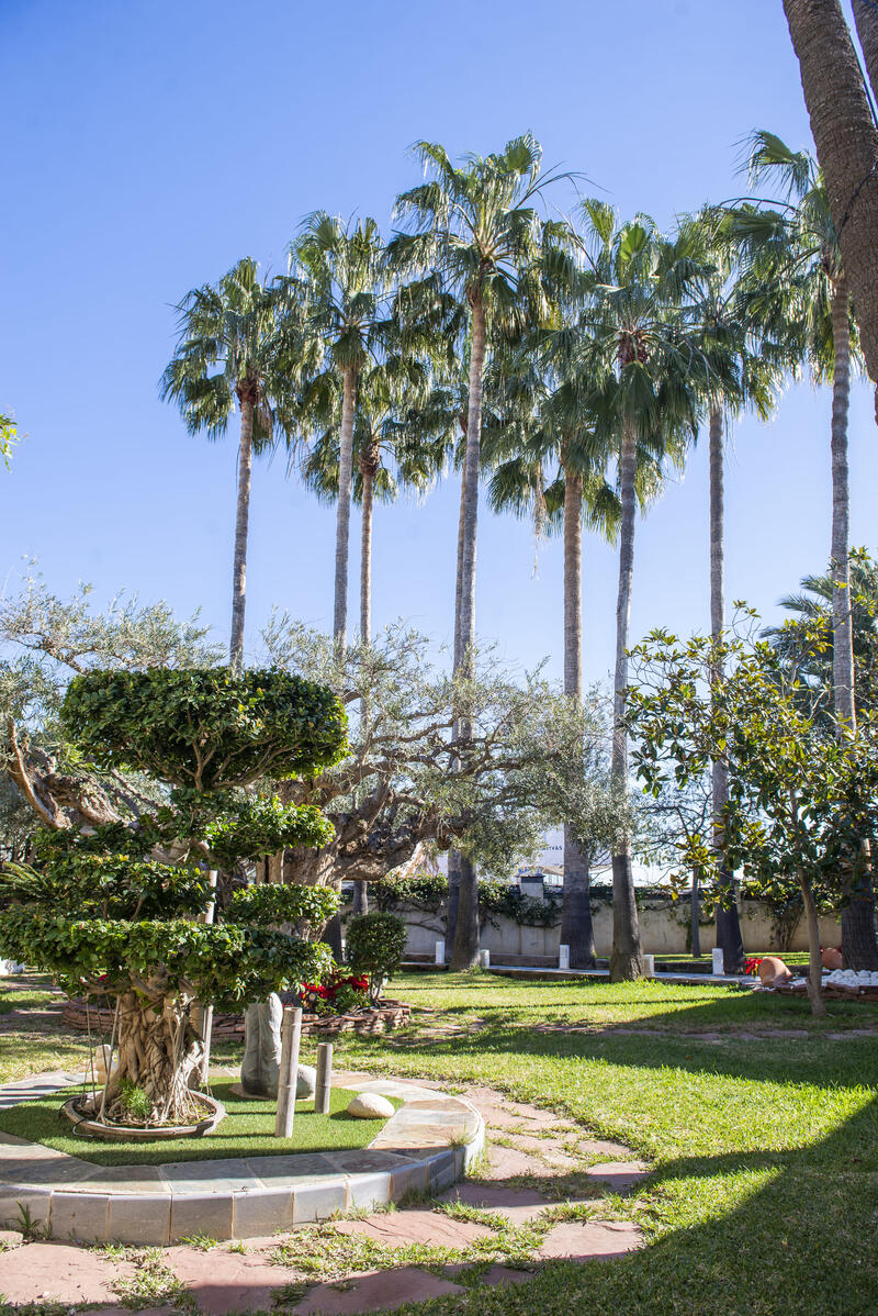 5 bedroom Villa for sale