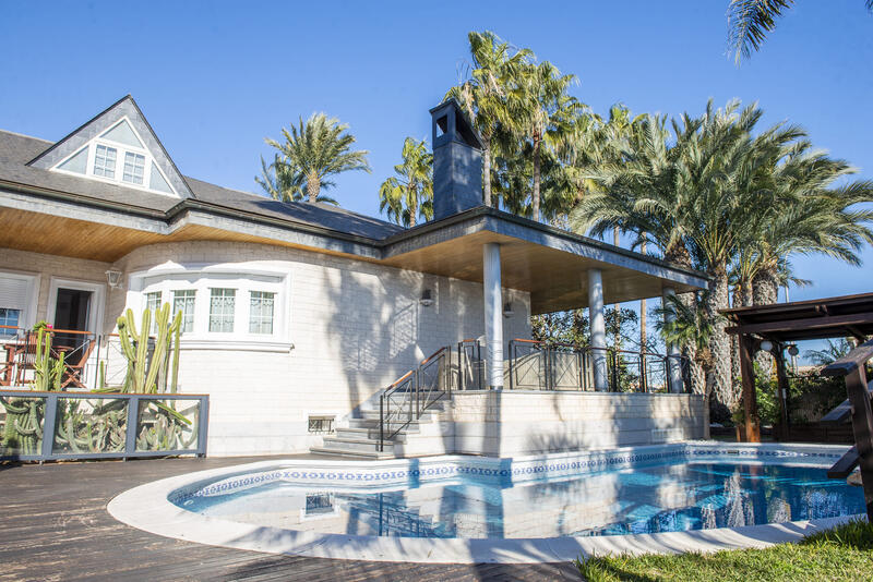 5 bedroom Villa for sale