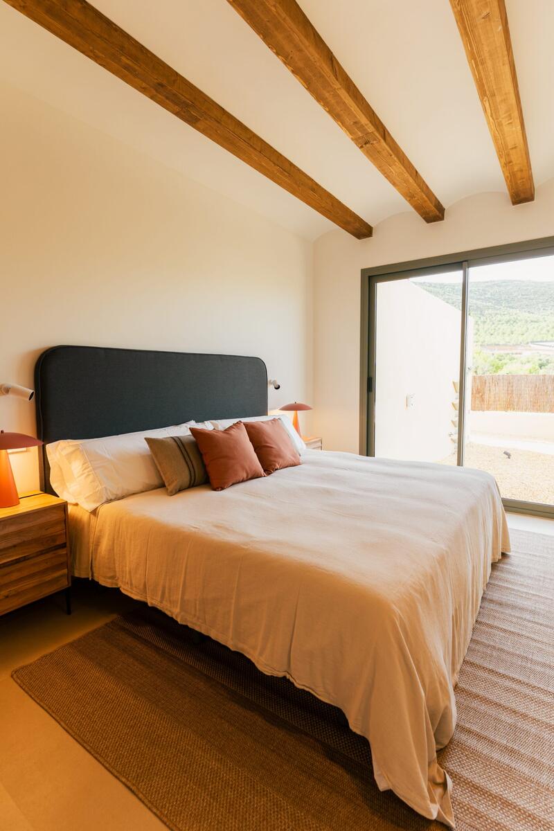 3 спальная комната вилла продается