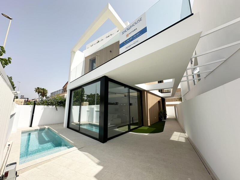 3 спальная комната вилла продается