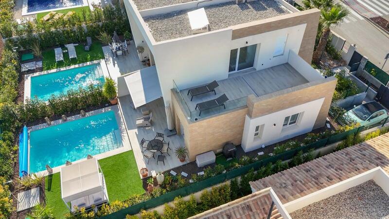 3 Cuarto Villa en venta