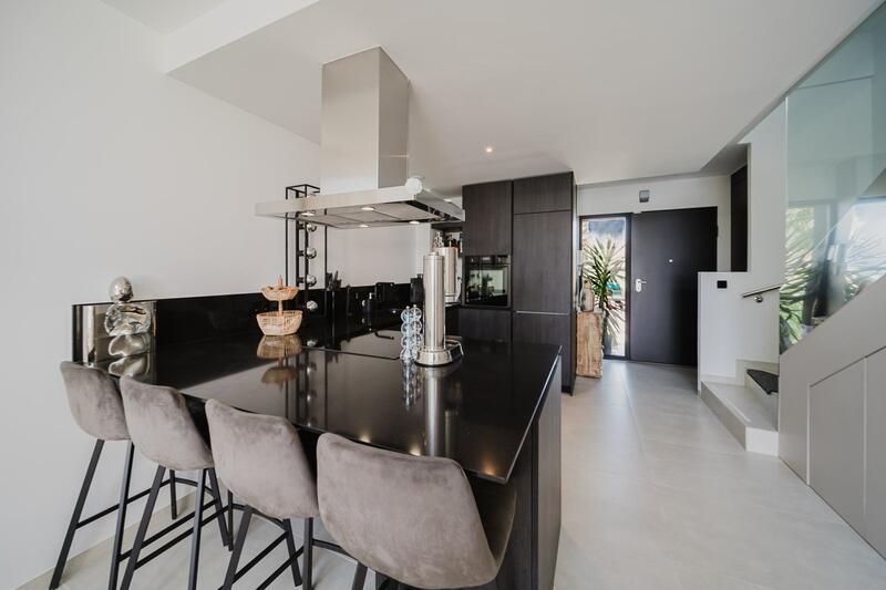 3 Cuarto Villa en venta