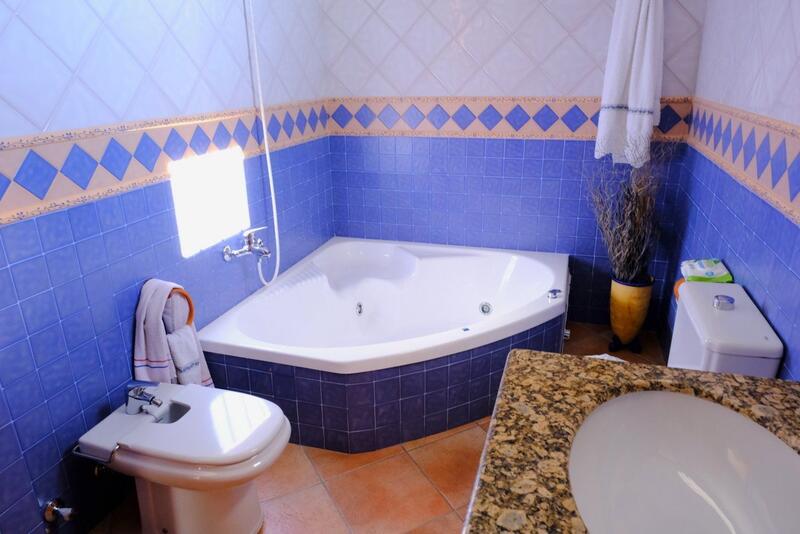 5 bedroom Villa for sale