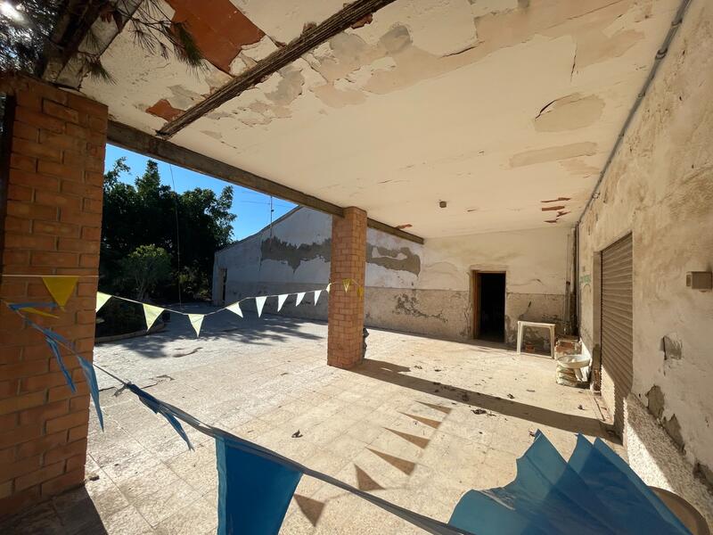 6 soverom Herregård til salgs