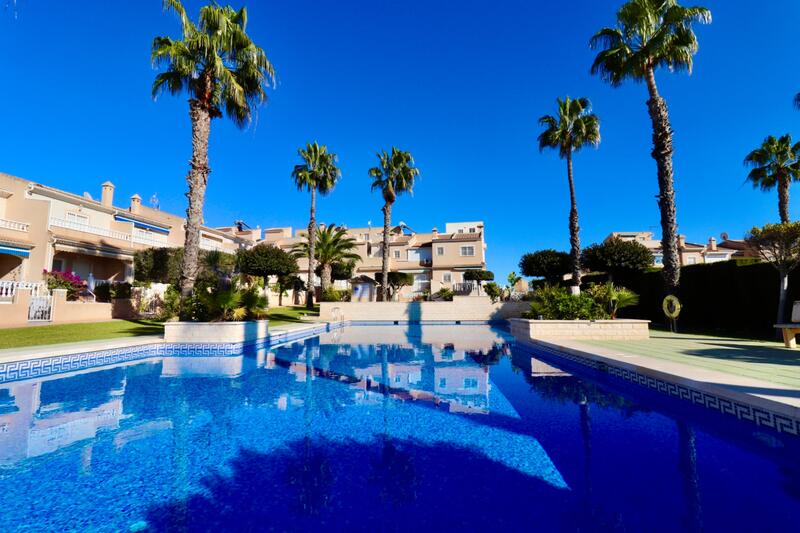 Maison de Ville à vendre dans Ciudad Quesada, Alicante