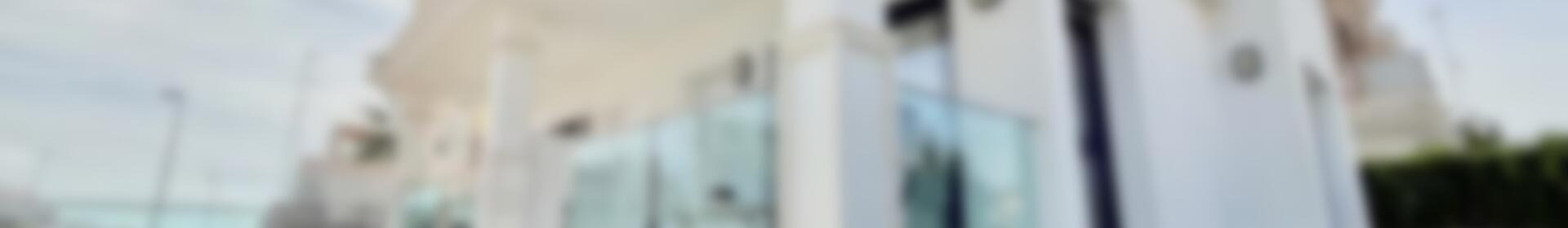 3 спальная комната городская тюрьма продается