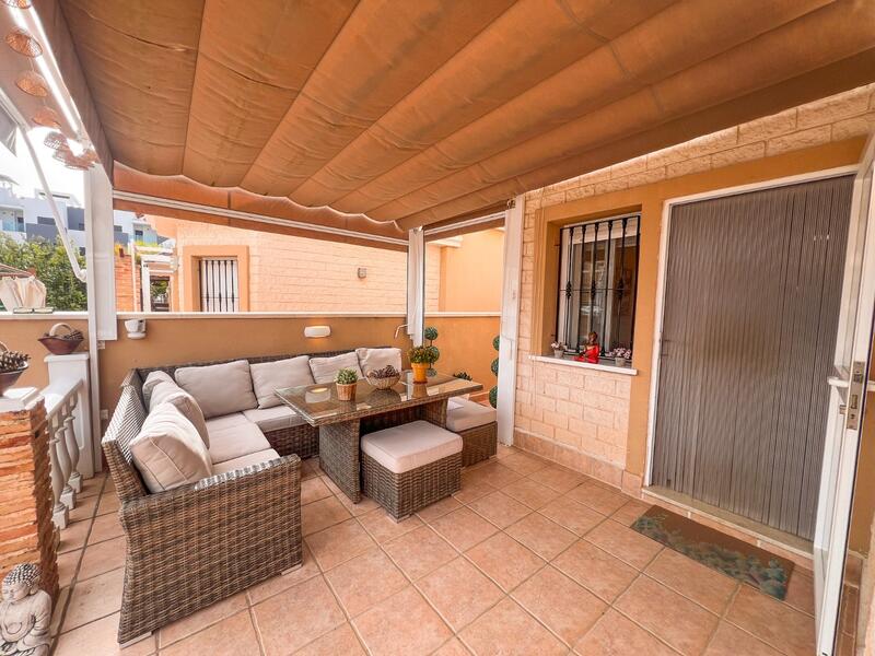 2 bedroom Villa for sale