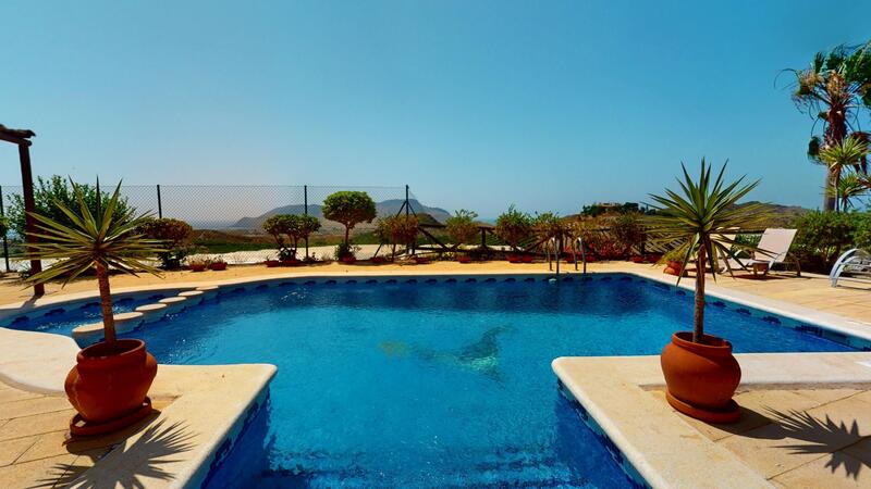 5 Schlafzimmer Villa zu verkaufen