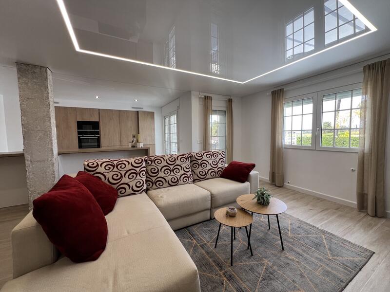 6 Cuarto Villa en venta