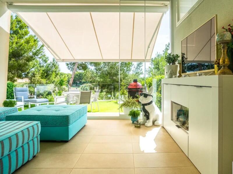 2 slaapkamer Gezinswoning Te koop 2 slaapkamer Gezinswoning Te koop