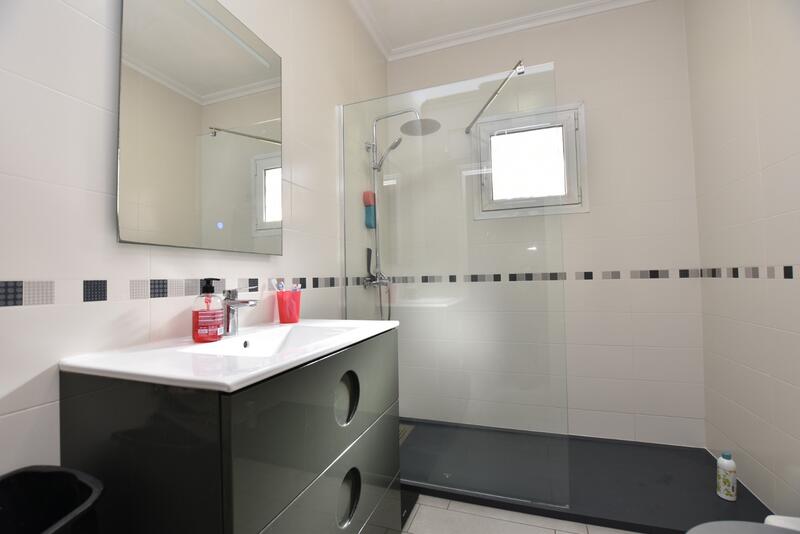 2 bedroom Townhouse for sale 2 bedroom Townhouse for sale