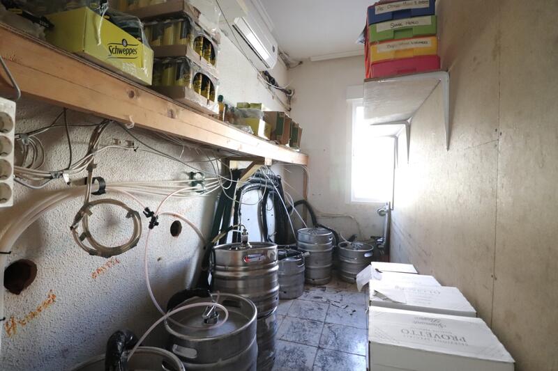 Commercieel vastgoed Te koop Commercieel vastgoed Te koop