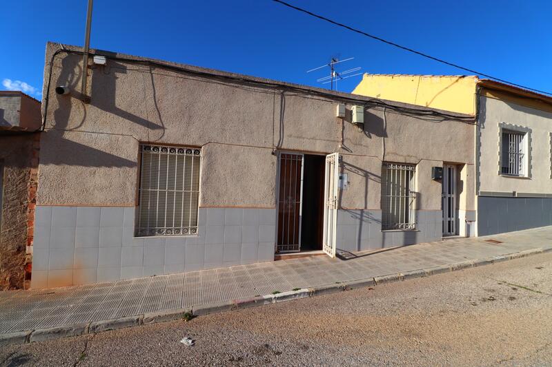 Stadthaus zu verkaufen in Benijófar, Alicante