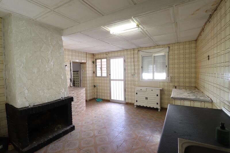 4 Schlafzimmer Stadthaus zu verkaufen