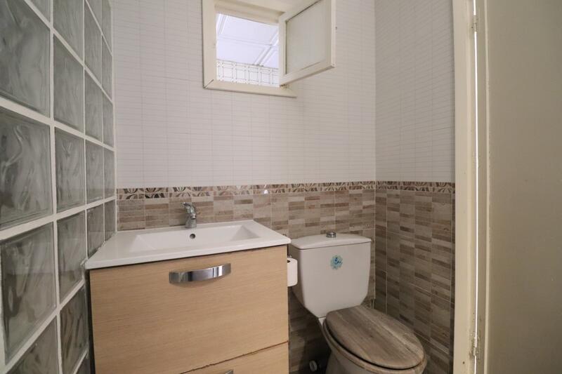 4 Schlafzimmer Stadthaus zu verkaufen