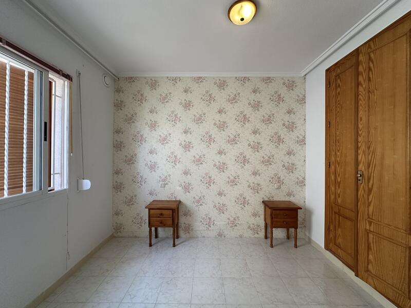 2 slaapkamer Tweezijdig Te koop