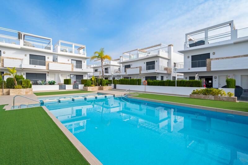 3 Cuarto Villa en venta 3 Cuarto Villa en venta