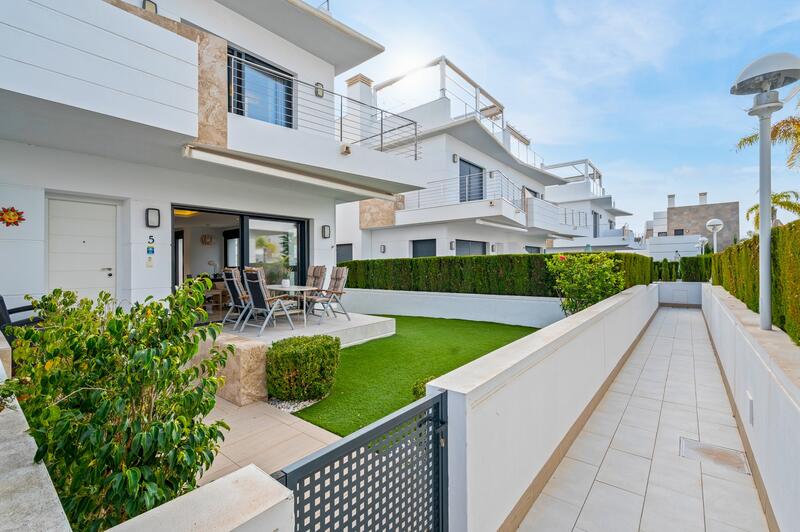 3 Cuarto Villa en venta 3 Cuarto Villa en venta