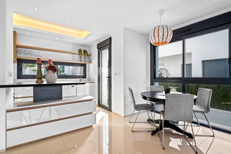 3 Cuarto Villa en venta 3 Cuarto Villa en venta