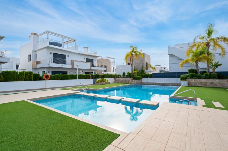 3 Cuarto Villa en venta 3 Cuarto Villa en venta