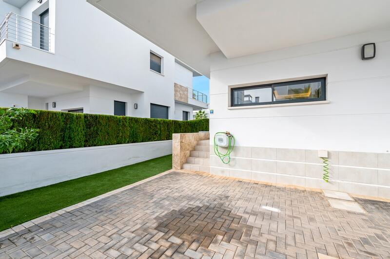 3 Cuarto Villa en venta 3 Cuarto Villa en venta