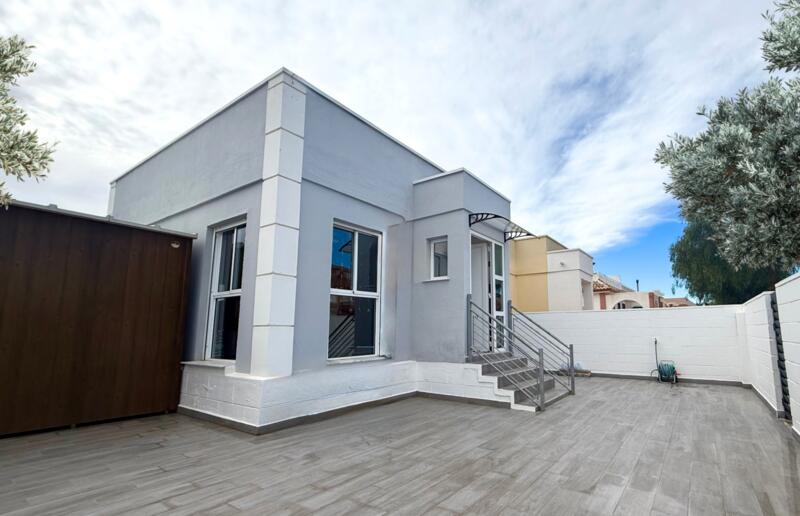 Villa en venta en Torre Pacheco, Murcia