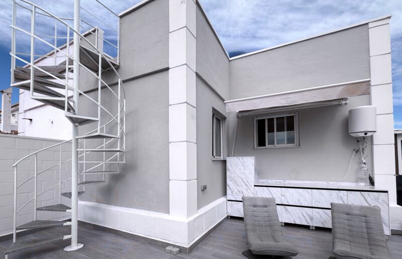 2 sovrum Villa till salu