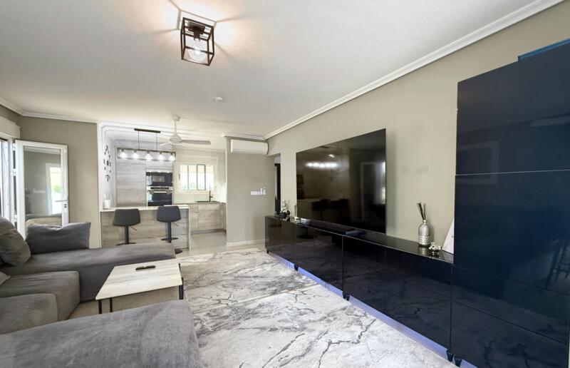 2 sovrum Villa till salu