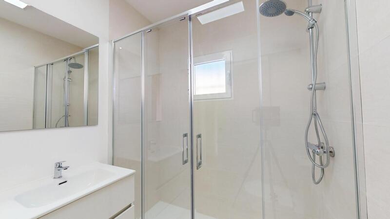 2 спальная комната городская тюрьма продается