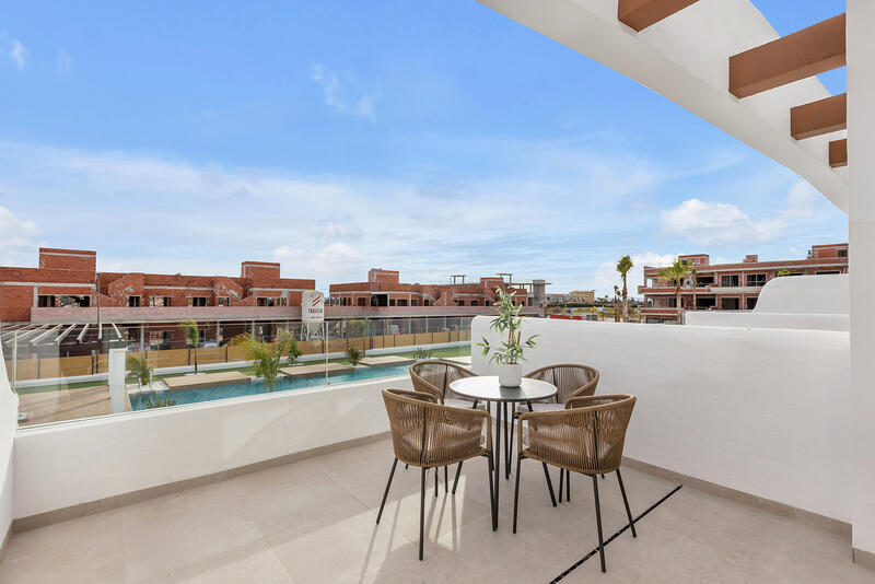 3 bedroom Apartment for sale