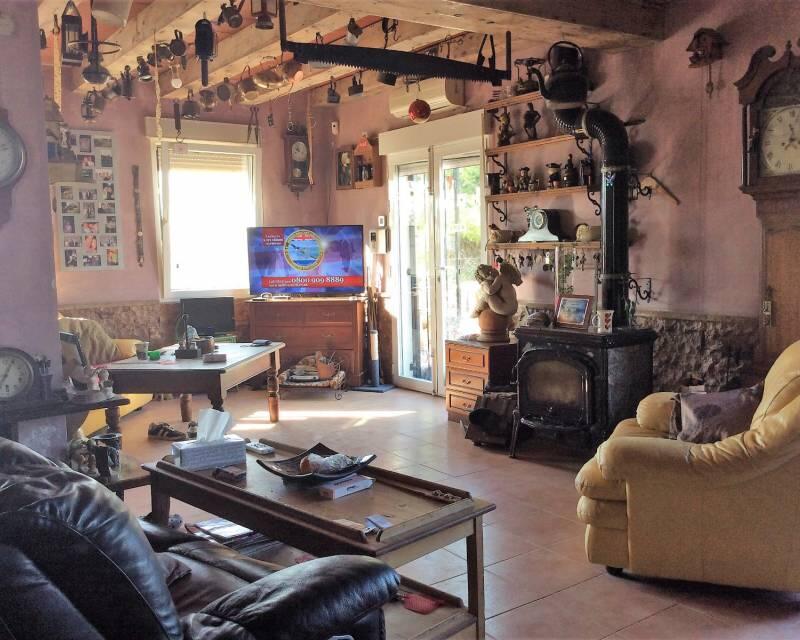 4 soveværelse Landsted til salg