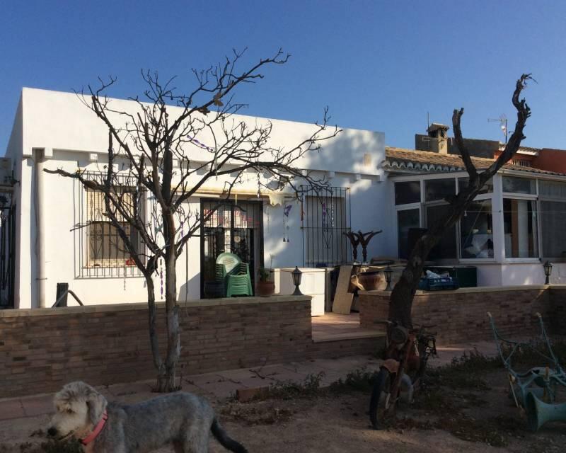 4 soveværelse Landsted til salg