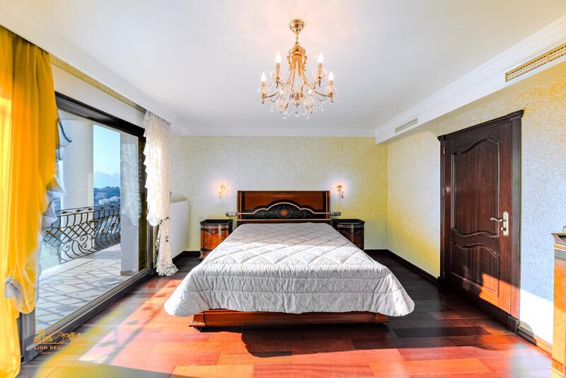 5 soveværelse Villa til salg