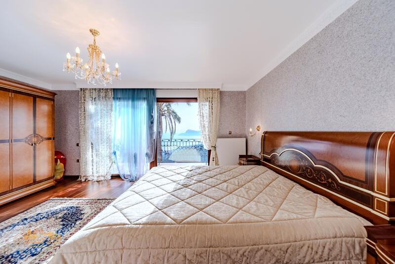 5 soveværelse Villa til salg