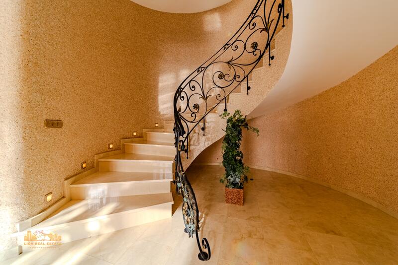 5 soveværelse Villa til salg