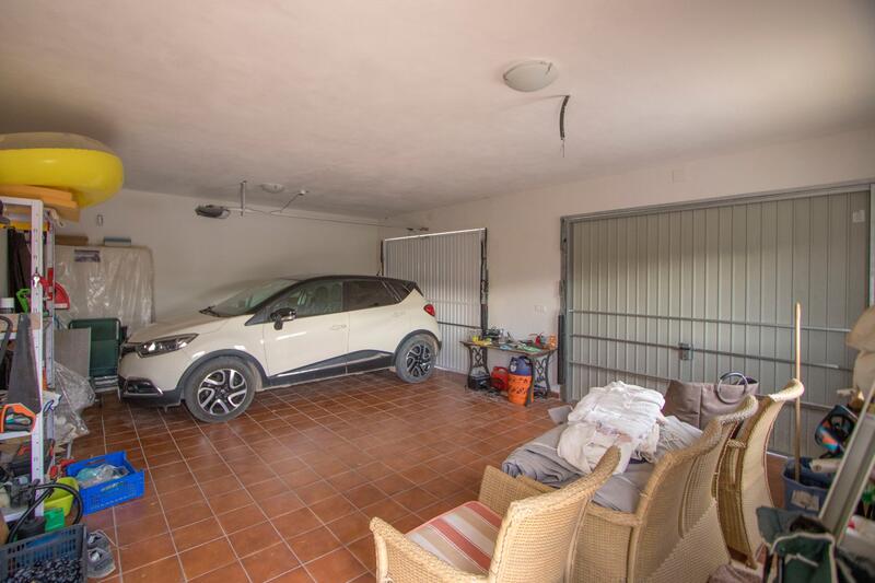 2 soveværelse Landsted til salg